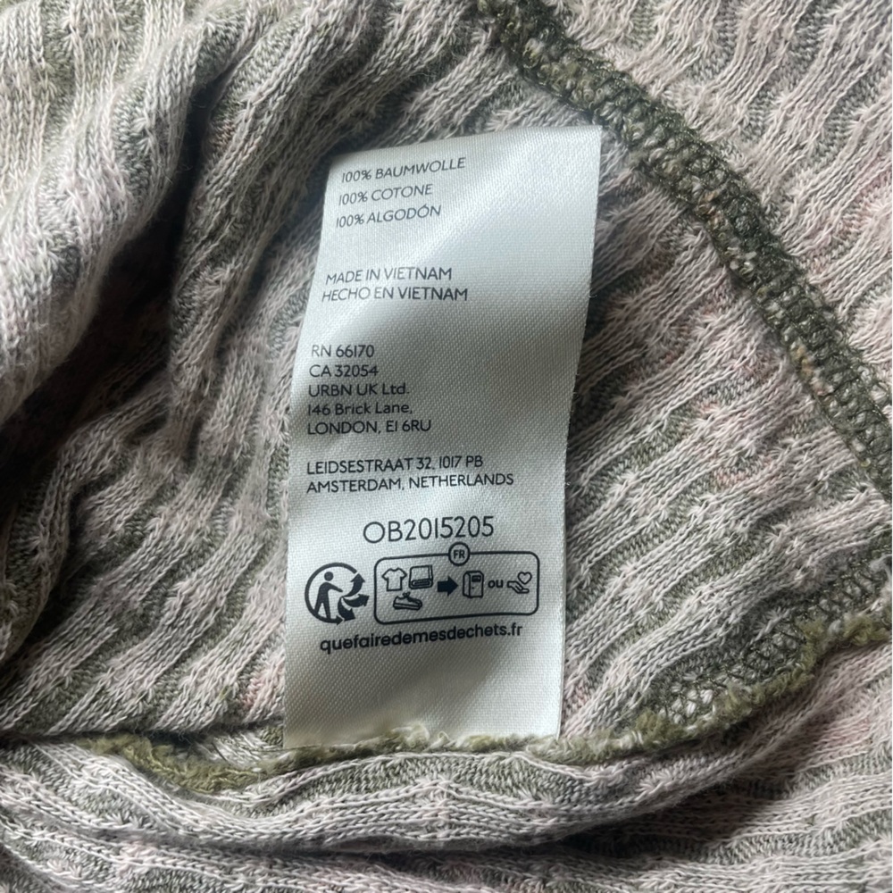 We The Free Clover Printed Thermal Top Olive Floral Size Small - Picture 9 of 9
